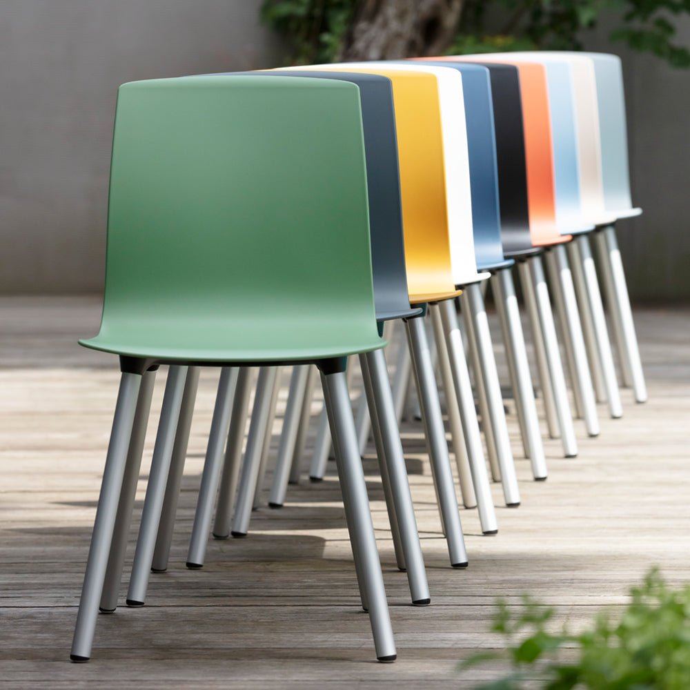 Dauphin Fiore FI 7610 | Outdoor-Stuhl | Kunststoffschale | Aluminium-4-Fuß von Dauphin