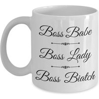 Boss Lady Kaffeebecher | Geschenkidee Für Sie, Arbeit Freunde Und Kollegen, Lustige Arbeitstasse Neuheit 11 Unze 15 Keramikbecher von DawnDesignz2023