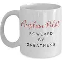 Flugzeug Pilot Angetrieben Von Größe Kaffeebecher, Becher, Cup, Kommerzielle Fluggesellschaft Pilot, Keramik 11Oz Oder 15Oz Teetasse von DawnDesignz2023