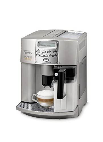 De'Longhi Magnifica ESAM 3500.S Kaffeevollautomat mit Milchaufschäumdüse für Cappuccino, mit Espresso Direktwahltaste, 2-Tassen-Funktion, großer 1,8 Liter Wassertank, Grau/Silber von De'Longhi