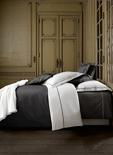De Witte Lietaer Bumblebee Luxus-Bettwäsche, Perkal, Bettbezug + Kissenbezüge, Baumwolle, Weiß/Dunkelgrau, 200 x 200 cm von De Witte Lietaer