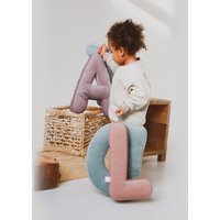 Großes Buchstabenkissen | Initialen Kissen Personalisiertes Wohndekor Baby Mädchen Dusche von DeCoroLithuania