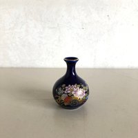 Schöne Kleine Verzierte Vase - Handbemalt China Porzellan von DeGroteVerzamelaar