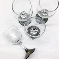 Vintage Silber Ombre Stem Weingläser, 4Er-Set Mcm Hausbar, Barwagen, Weingläser Geschenk, Unterhaltsam, Stemware Vintage Silber Ombre Stem Weingläser, 4Er-Set Mcm Hausbar, Barwagen, Weingläser Geschenk, Unterhaltsam, Stemware von DeMarsVintage