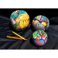 Pop Art - Modernes Und Außergewöhnliches Deko Objekt 3Er Set Porzellan- Äpfel Farbenfroh Im Comicstyle Handbemaltes Designerobjekt von DePinhoArtworks