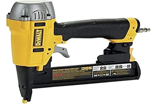 DEWALT Klammernagler Druckluft (35 mm, SX Klammern, mit Einzelauslösung für müheloses Klammern in Bau und Handwerk, inkl. Transportkoffer) DPSSX38 von Dewalt