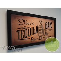 Personalisiertes Tequila Bar Schild, Bar Benutzerdefinierte Schilder, Gebürstetes Metall Finish, Tequila Holzrahmen, Bar, Dekor von DecaModa