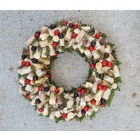 Weihnachtskranz Cranberry & Greenery Weinkorken Kranz 12-14" von DecadentDoorsbyMandy
