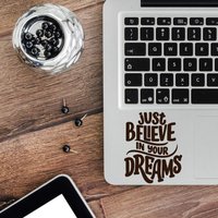 Vinyl Sticker Laptop Computer Tablet Aufkleber Zitat Believe in Your Dreams Motivation Home Office Studie Inspiration Dekor Vn46 von DecalStoreVienna
