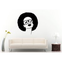 African American Woman Girl Dame Mit Ein Afro Salon Frisur Und Brille Shades Swag & Vinyl Wandaufkleber Wandbild Room Decor L1051 African American Woman Girl Dame Mit Ein Afro Salon Frisur Und Brille Shades Swag & Vinyl Wandaufkleber Wandbild Room Decor L1051 von DecalTrend
