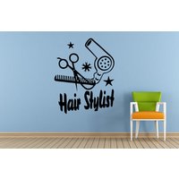 Friseur Hair Stylist Schere Kamm Bürste Haar Trockner Salon Spa Fenster Oder Wand Auto Vinyl Geläut Und Stick Abnehmbare Sticker Aufkleber L1455 von DecalTrend