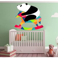 Panda Wandtattoo, Teddybär Sticker, Polygon Design, Swing Horse Vinyl Tapeten, Baby Tier Wandkunst, Bunte Sticker Kinderzimmer von DecalTrend