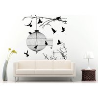 Schönen Ast Mit Runde Bird Cage Hängen Und Vögel Überall Wall Decal Vinyl Aufkleber Wandbild Room Decor L964 von DecalTrend