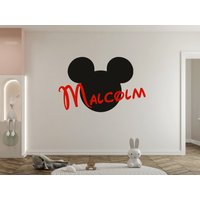 Micky Maus Wandtattoo Cartoon Wanddekoration Für Kinderzimmer Personalisiertes Name | K675 von DecalsByXeniya