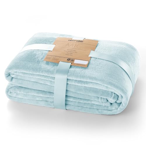 DecoKing Kuscheldecke 150x200 cm hellblau Decke Microfaser Tagesdecke Fleece weich sanft kuschelig Baby Blue Mic DecoKing Kuscheldecke 150x200 cm hellblau Decke Microfaser Tagesdecke Fleece weich sanft kuschelig Baby Blue Mic von DecoKing