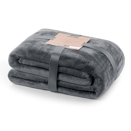 DecoKing Kuscheldecke 160x210 cm grau Decke Microfaser Tagesdecke Fleece weich sanft kuschelig anthrazit Graphit Grey dimgray Charcoal Mic von DecoKing