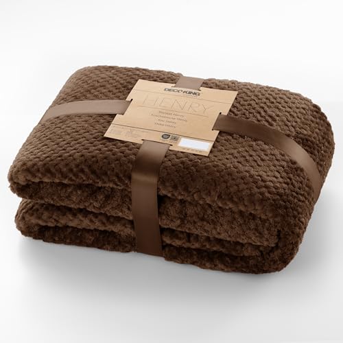 DecoKing Kuscheldecke 220x240 cm braun Decke Microfaser Wohndecke Tagesdecke Fleece weich sanft kuschelig skandinavischer Stil Schoko Henry von DecoKing