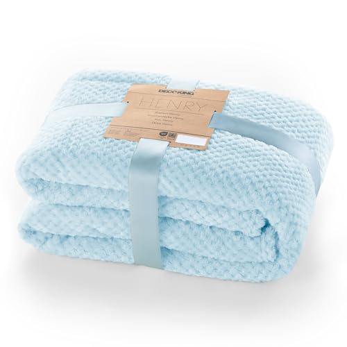 DecoKing Kuscheldecke 220x240 cm hellblau Decke Microfaser Wohndecke Tagesdecke Fleece weich sanft kuschelig skandinavischer Stil hellblau Henry von DecoKing