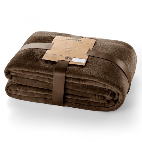 DecoKing Kuscheldecke 70x150 cm braun Decke Microfaser Tagesdecke Fleece weich sanft kuschelig Schoko Brown Chocolate Mic von DecoKing