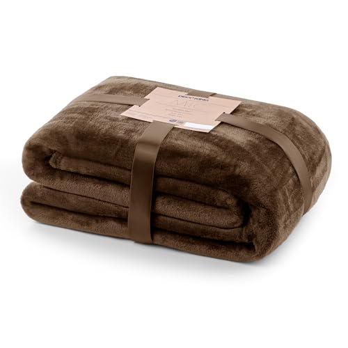 DecoKing Kuscheldecke 70x150 cm braun Decke Microfaser Tagesdecke Fleece weich sanft kuschelig Schoko Brown Chocolate Mic von DecoKing