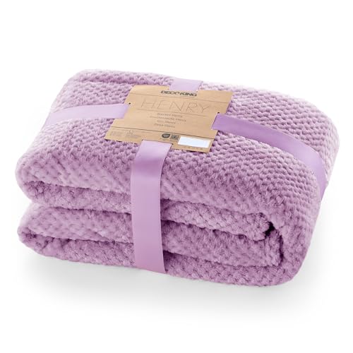 DecoKing Kuscheldecke 70x150 cm lila Decke Microfaser Wohndecke Tagesdecke Fleece weich sanft kuschelig skandinavischer Stil Henry von DecoKing
