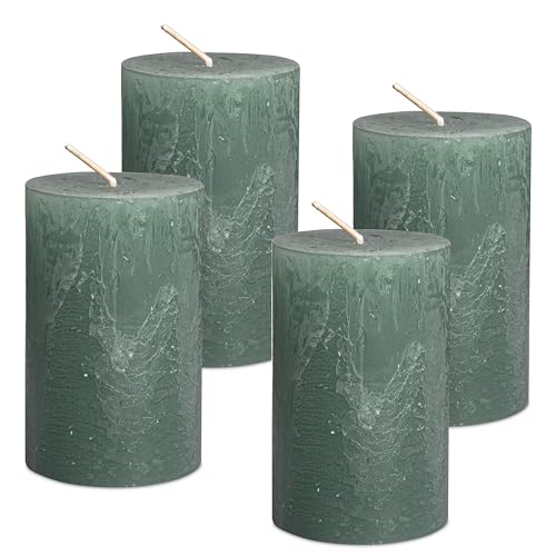 DecoLite Stumpenkerzen Rustic 4er Set 110x70 mm | Selbstverlöschend Safe Candle | Durchgefärbt RAL-zertifiziert | Brenndauer ca. 51h | Made in Germany | Rustik Deko Kerzen von DecoLite (salbei) von DecoLite