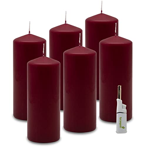 DecoLite: 6 x Stumpenkerzen 180/68 mm. Brenndauer ca. 60 Stunden Pillar Candle inkl. Kerzenprofi Stabfeuerzeug - Deutscher Markenherstller - RAL Zertifiziert (weinrot) von DecoLite