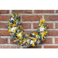 Osterkranz Trockenblumenkranz Gelb/Ostern Türkranz Frühjahr Sommer/Haltbarer Blumenring Hoop Mit Eukalyptus Schleierkraut/Boho Loop Geschenk Osterkranz Trockenblumenkranz Gelb/Ostern Türkranz Frühjahr Sommer/Haltbarer Blumenring Hoop Mit Eukalyptus Schleierkraut/Boho Loop Geschenk von DecoLoopVibes