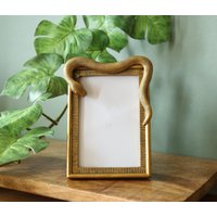 Gold Schlangen Foto Bilderrahmen Aus Kunstharz Gold Schlangen Foto Bilderrahmen Aus Kunstharz von DecoSachet