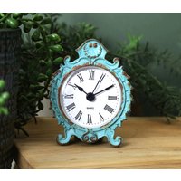 Kleine Uhr Verdigris Green Color Mantle Nachttischuhr Vintage French Design von DecoSachet