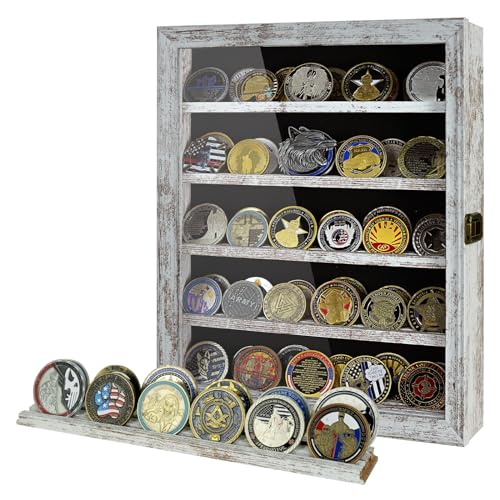 DecoWoodo Militärische Herausforderung Münzvitrine mit HD Glastür, 5 Reihen Medaillen-Vitrine mit abnehmbaren Regalen, Pokerchip-Münzenhalter, Schattenbox für Sammler, Rustikales Weiß von DecoWoodo