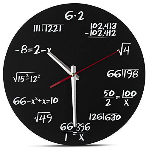 Decodyne Mathematikuhr – einzigartige Wanduhr – Jede Stunde markiert durch eine einfache mathematische Gleichung von Decodyne