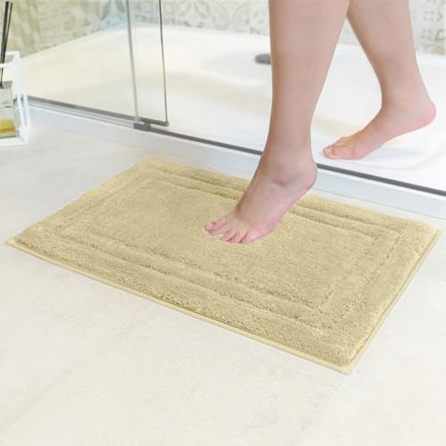 Decomira Badematte rutschfest | Als Badteppich Set kombinierbar | WC-Teppich Badezimmer-Teppich Bad-Vorleger waschbar | Duschvorleger waschbar Bad-Garnitur | Beige - 40x60 cm Decomira Badematte rutschfest | Als Badteppich Set kombinierbar | WC-Teppich Badezimmer-Teppich Bad-Vorleger waschbar | Duschvorleger waschbar Bad-Garnitur | Beige - 40x60 cm von Decomira