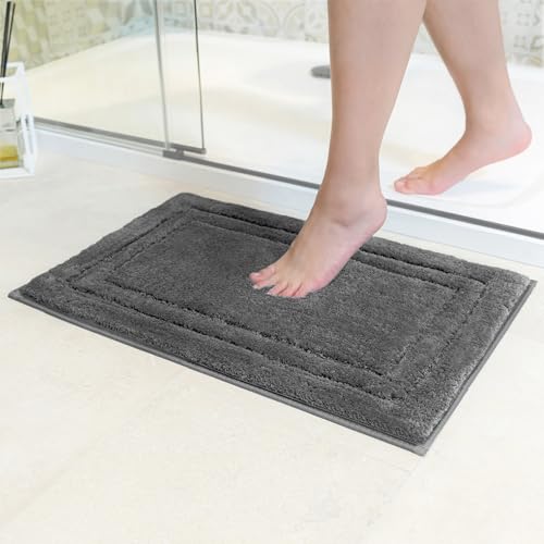 Decomira Badematte rutschfest | Als Badteppich Set kombinierbar | WC-Teppich Badezimmer-Teppich Bad-Vorleger waschbar | Duschvorleger waschbar Bad-Garnitur | Dunkelgrau - 40x60 cm Decomira Badematte rutschfest | Als Badteppich Set kombinierbar | WC-Teppich Badezimmer-Teppich Bad-Vorleger waschbar | Duschvorleger waschbar Bad-Garnitur | Dunkelgrau - 40x60 cm von Decomira