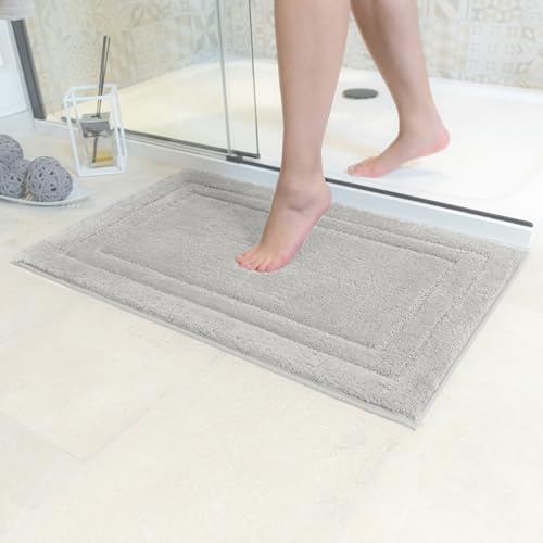 Decomira Badematte rutschfest | Als Badteppich Set kombinierbar | WC-Teppich Badezimmer-Teppich Bad-Vorleger waschbar | Duschvorleger waschbar Bad-Garnitur | Grau - 50x80 cm Decomira Badematte rutschfest | Als Badteppich Set kombinierbar | WC-Teppich Badezimmer-Teppich Bad-Vorleger waschbar | Duschvorleger waschbar Bad-Garnitur | Grau - 50x80 cm von Decomira