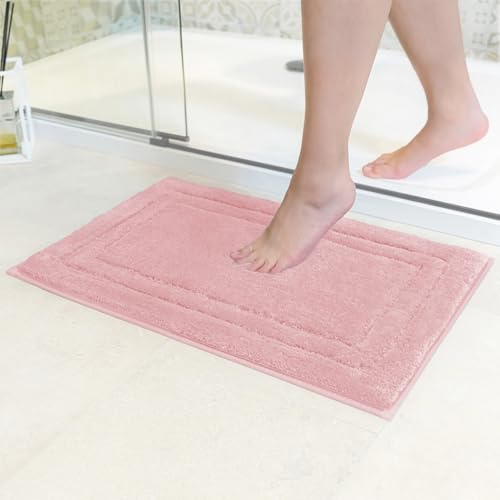 Decomira Badematte rutschfest | Als Badteppich Set kombinierbar | WC-Teppich Badezimmer-Teppich Bad-Vorleger waschbar | Duschvorleger waschbar Bad-Garnitur | Rosa - 40x60 cm Decomira Badematte rutschfest | Als Badteppich Set kombinierbar | WC-Teppich Badezimmer-Teppich Bad-Vorleger waschbar | Duschvorleger waschbar Bad-Garnitur | Rosa - 40x60 cm von Decomira