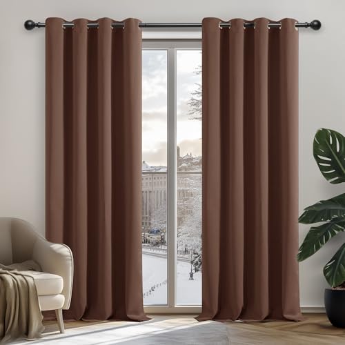 Deconovo Blickdicht Vorhänge mit Ösen Vorhang Verdunklungsvorhänge Gardinen Wohnzimmer Schlafzimmer Thermogardinen Kälteschutz, 175x140 cm(HöhexBreite), Schokoladenbraun, 2er Set von Deconovo