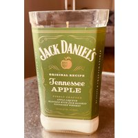 Apfel Whisky Kerze - Jack Daniels Apfelflasche Sojawachs Dekonstruktete Kerzen von Deconstructedcandles