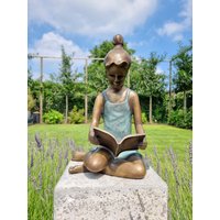 Bronze-Skulptur Eines Mädchens Lesen Ein Buch - Bronze Garten-Skulpturen von Decopunch