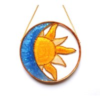 Mond Sonnenfänger Für Fenster Sonne Dekor Wand Kunst Resin Wandbehang Celestial Decor von DecorArtGoods