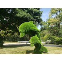 Outdoor Animal Delfine Topiary Grüne Figuren 39 ""Kunstgras Bedeckt, Ideal Für Haus, Garten Oder Geschäft." von DecorFactoryStudio