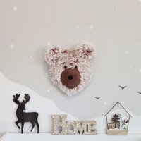 Kunstbär Kopf Zottel Minky Kinderzimmer Wanddeko von DecorLina