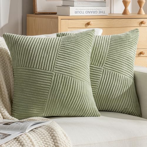 DecorMommt Kissenhüllen 50x50cm Grün Sofakissen Bezug Cord Samt Weich Streifen Kissenbezug Luxuriös Kissenbezüge 2er Set Kissenhülle Herbst für Sofa Stuhl Couch Bank Aufzüge Kissen Decor von DecorMommt