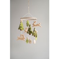 Hase Baby Mobile, Geschenk von DecorOfFelt