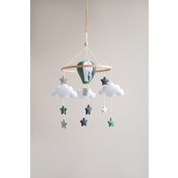 Heißluftballon Mobile, Reise Kinderzimmer, Himmel Thema Baby Mobile von DecorOfFelt