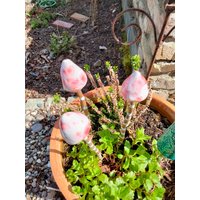 Pilz Keramik Weiß Rosa Gesprenkelt Beet Topf Deko Geschenk Herbst Frühling Sommer von DecorationDetaillee