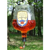 Vogel - Oder Kolibri-Futterhaus Aus Voller Größe 375Ml Flasche Recycelter Crown Royal von DeeLuxDesigns