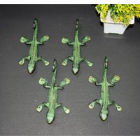 Eidechsenfigur Wandhaken | Messing Eidechse 4Er Set Haken Badezimmer Wandbehang Reptil Dekoration von DeepEnlightenment