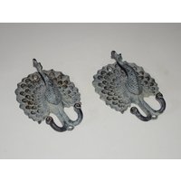 Messing Antik Finish Wand Befestigt Pfau Haken | Metall Peafowl Design Vorhang Kleiderbügel Gesamtgewicht 450 X 2 = 900 Gramm Ca von DeepEnlightenment