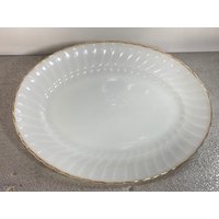 Platte Milchglas Anchor Hocking Ofenfest Goldrand Große Servierplatte Vintage Fleisch Tablett 2390 Türkei Platte Milchglas Anchor Hocking Ofenfest Goldrand Große Servierplatte Vintage Fleisch Tablett 2390 Türkei von DeesNewOldGems